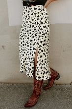 Load image into Gallery viewer, Slit Printed Midi Skirt
