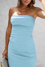 Load image into Gallery viewer, Reese Midi Dress
