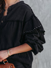 Load image into Gallery viewer, Button Down Raw Hem Denim Jacket
