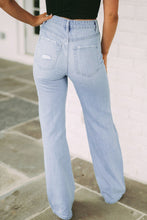 Load image into Gallery viewer, Distressed High Waist Jeans
