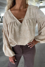 Load image into Gallery viewer, Krista Sleeve Printed Sleeves Blouse
