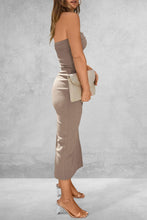 Load image into Gallery viewer, Reese Midi Dress
