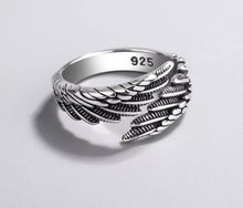 Load image into Gallery viewer, Fly Away Adjustable Ring
